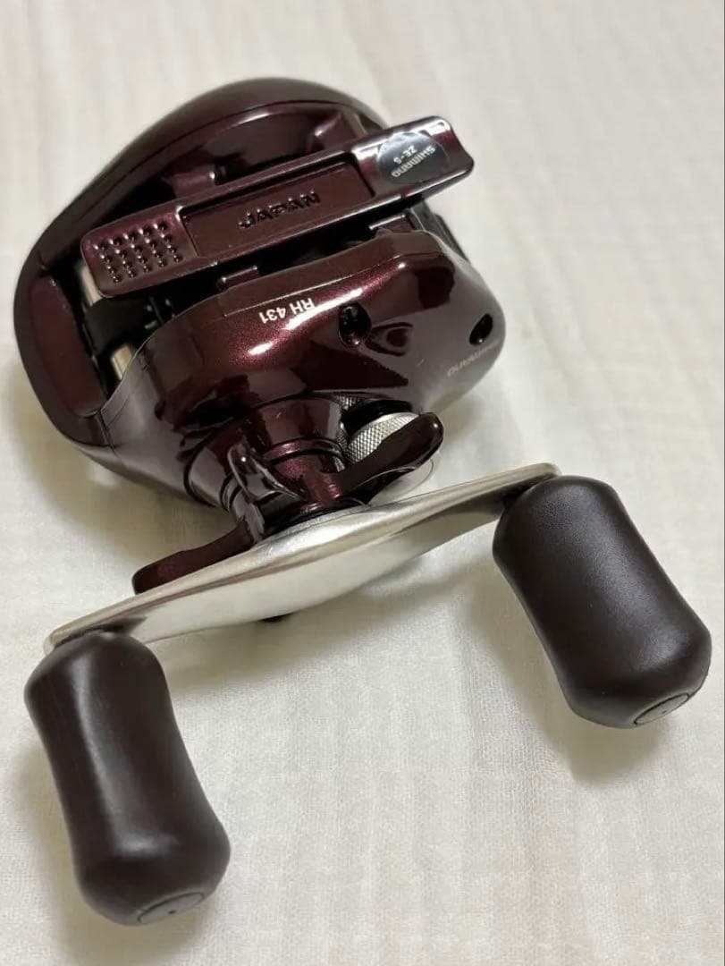新品同様❗️SHIMANO Scorpion 1000 スコーピオン ベイトリール