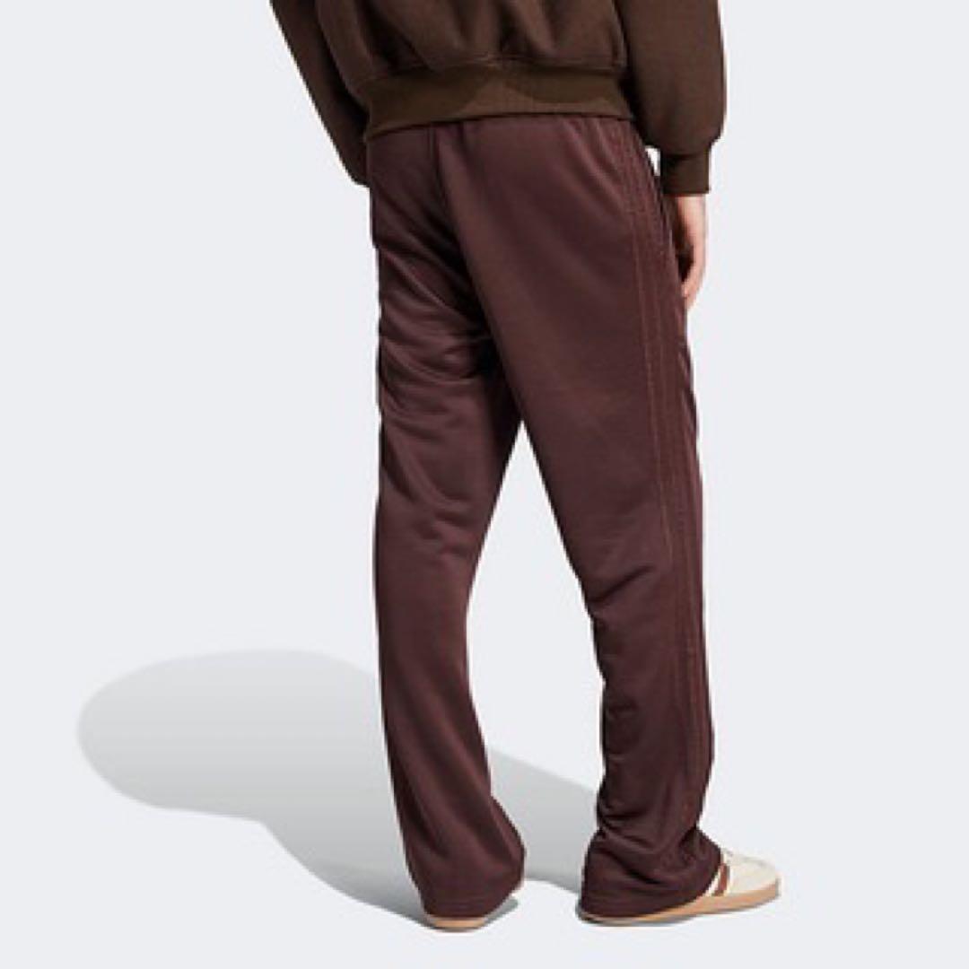 未着用　大きいサイズ3XL アディダスオリジナル　シャドーブラウン　フレアパンツ