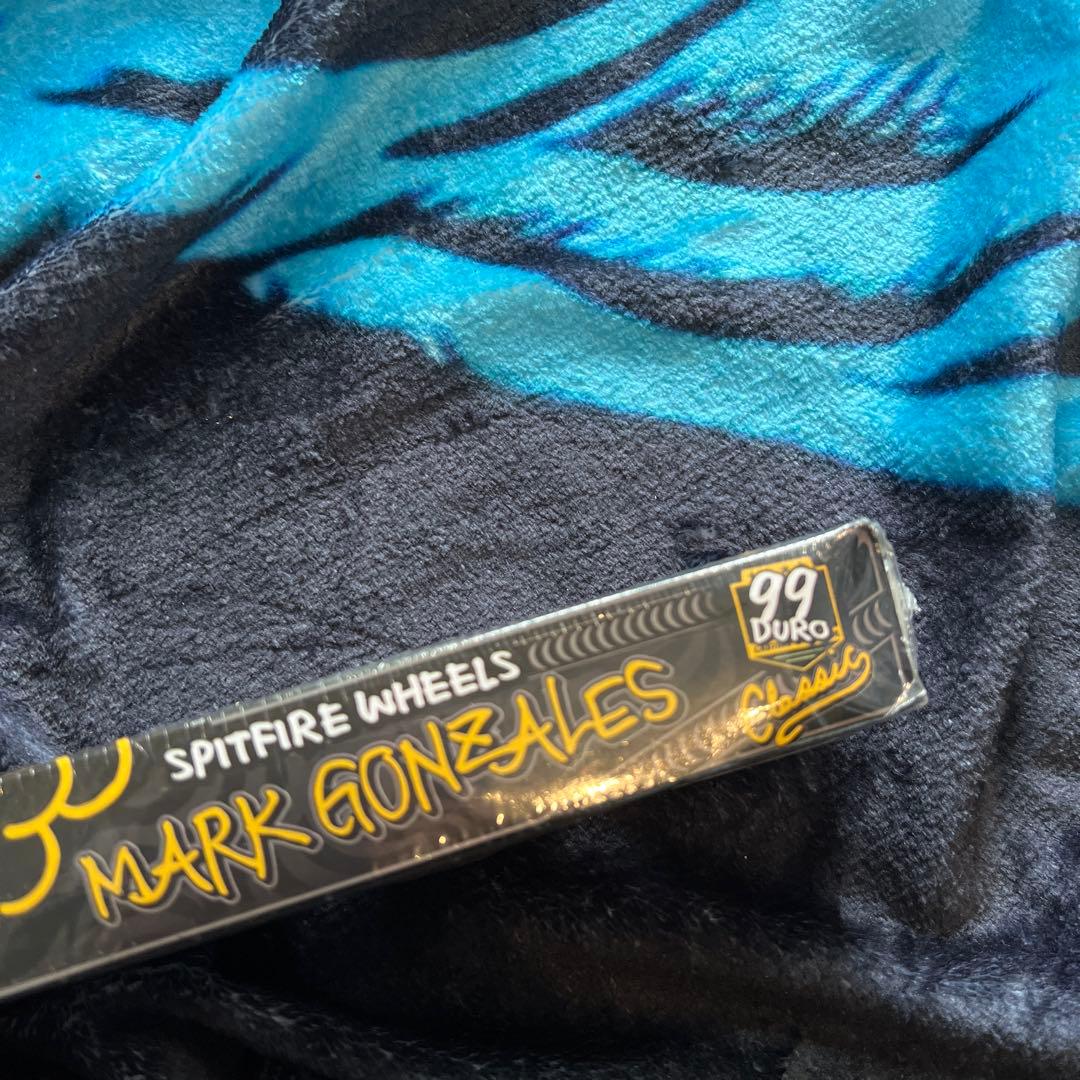 SPITFIRE MARK GONZALES 56mm99aウィール 4個入り