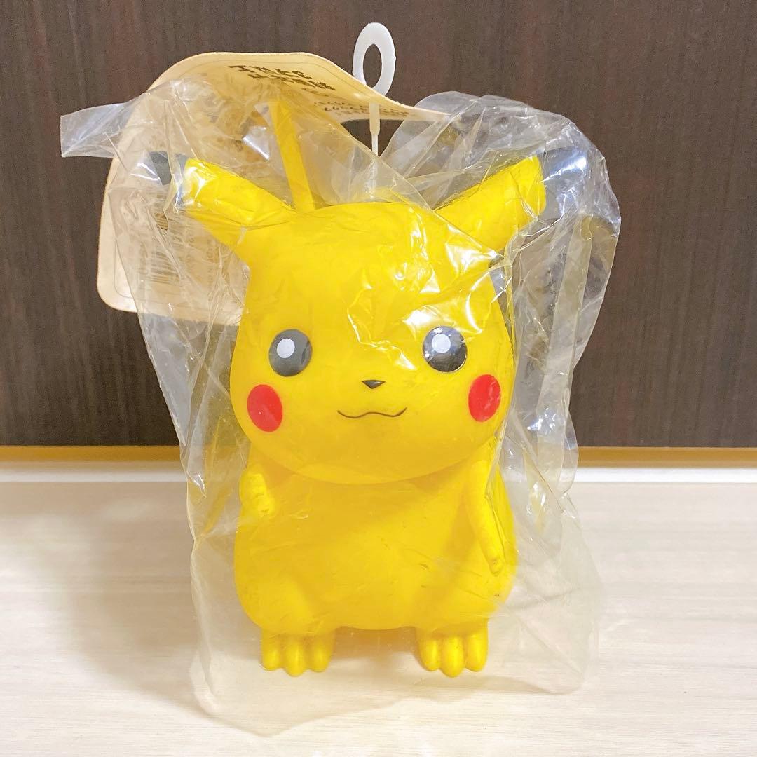 ポケモン デラックス フィギュア コレクション ピカチュウ TOMY