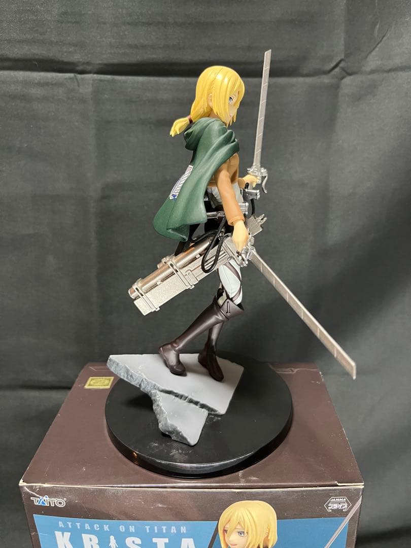きち出品　進撃の巨人 クリスタ・フィギュア