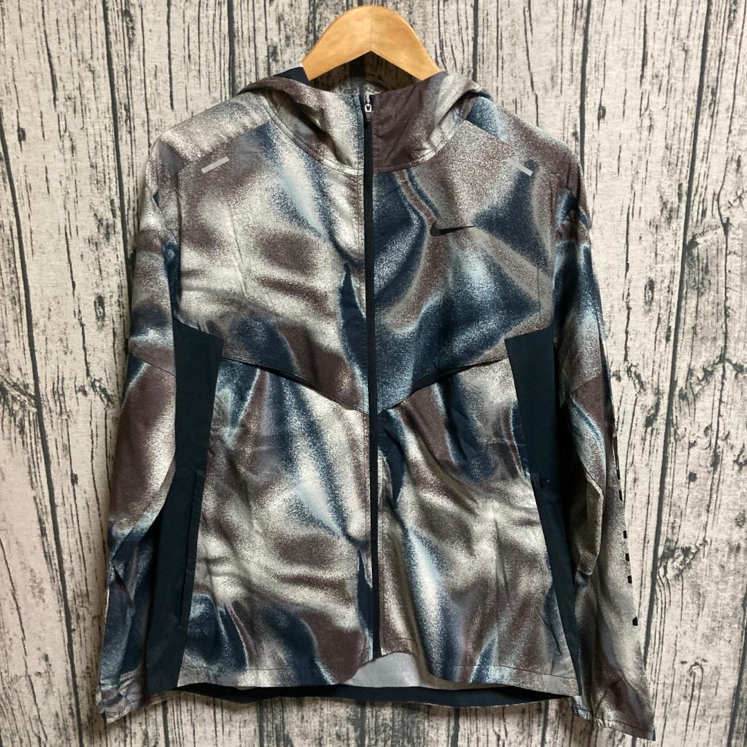 未使用◆NIKE/ナイキ◆撥水・軽量ウィンドブレーカー