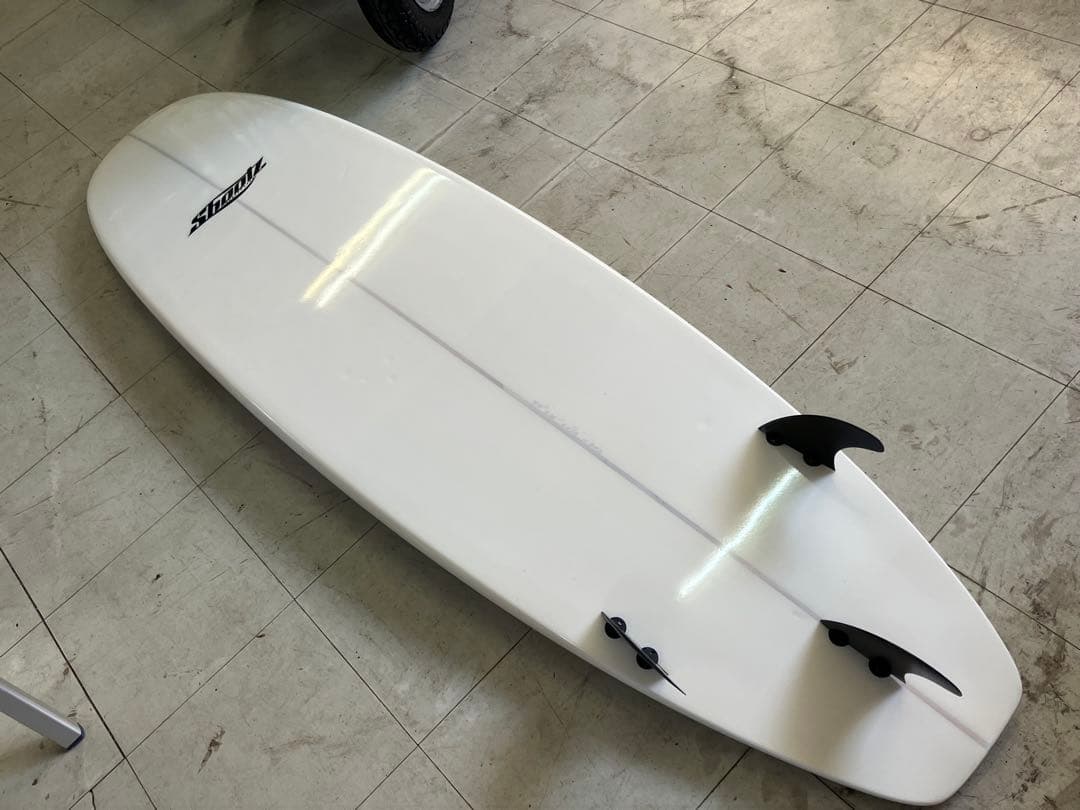 岡山手渡しUSED SHOOTZ FUN サーフボード7'0ftトライフィン