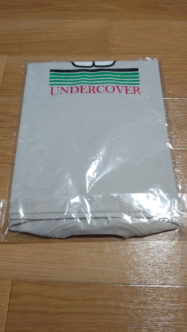 ハローキティ UNDERCOVER Tシャツ 2(M)サイズ