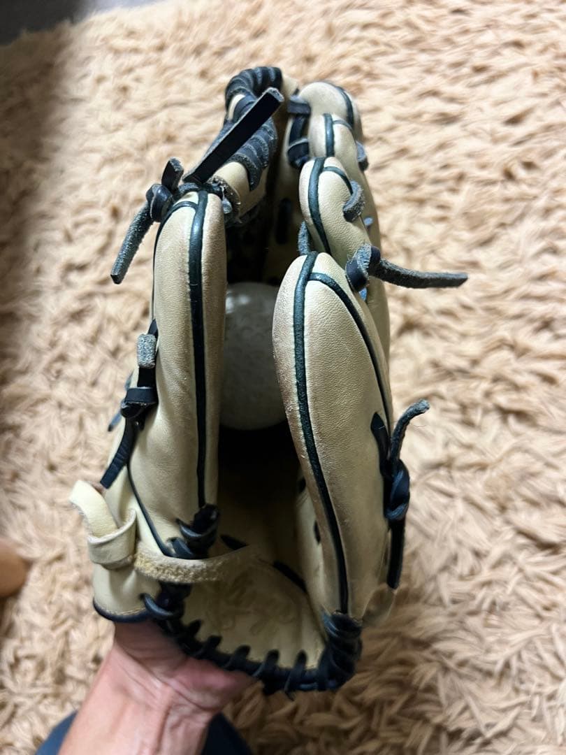 【※一気に値下げ】Rawlings 軟式 クリーム色【大人用】内野用グラブ