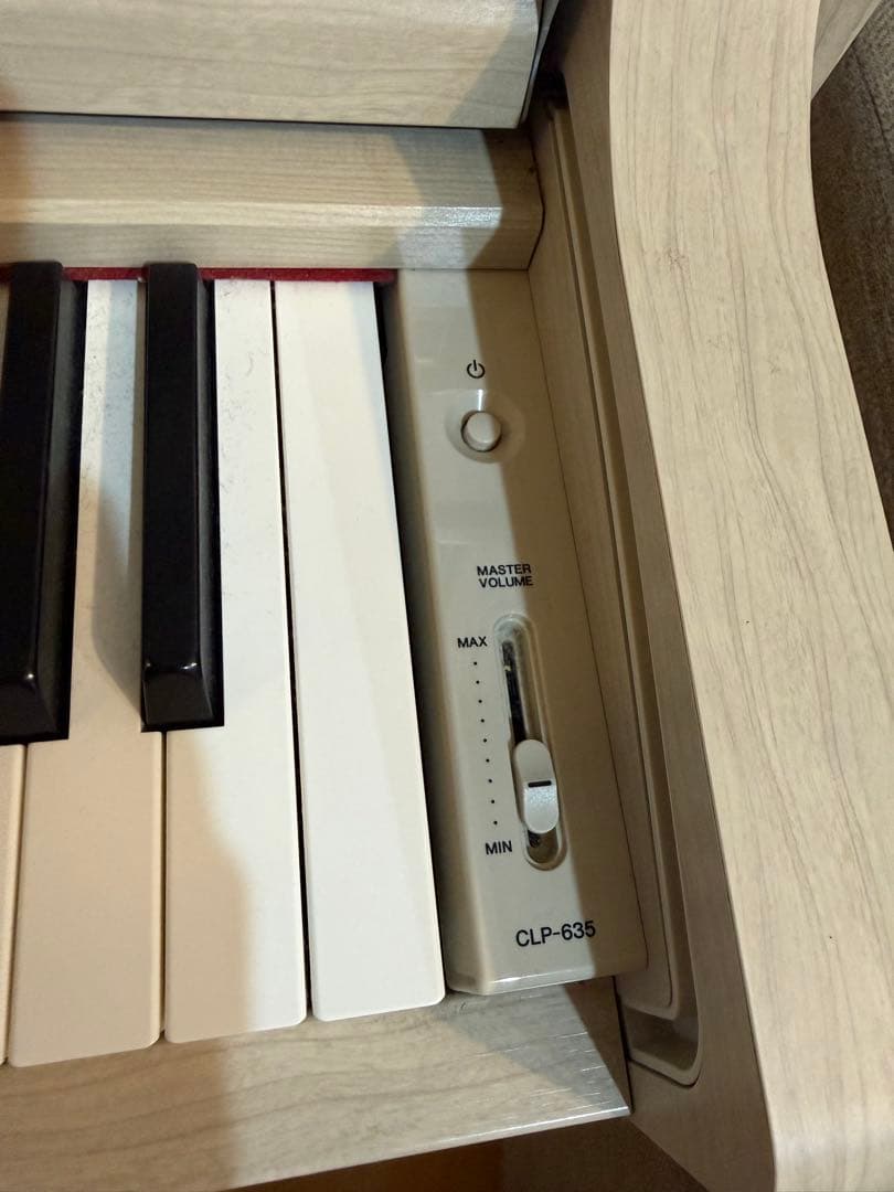 YAMAHA Clavinova CLP-635 ヤマハ 電子ピアノ ホワイト