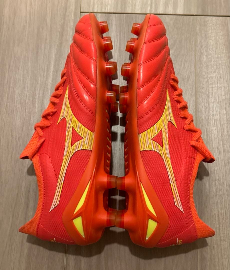 【ほぼ新品】MIZUNO MORELIA NEOⅣ β JAPAN ミズノ 赤