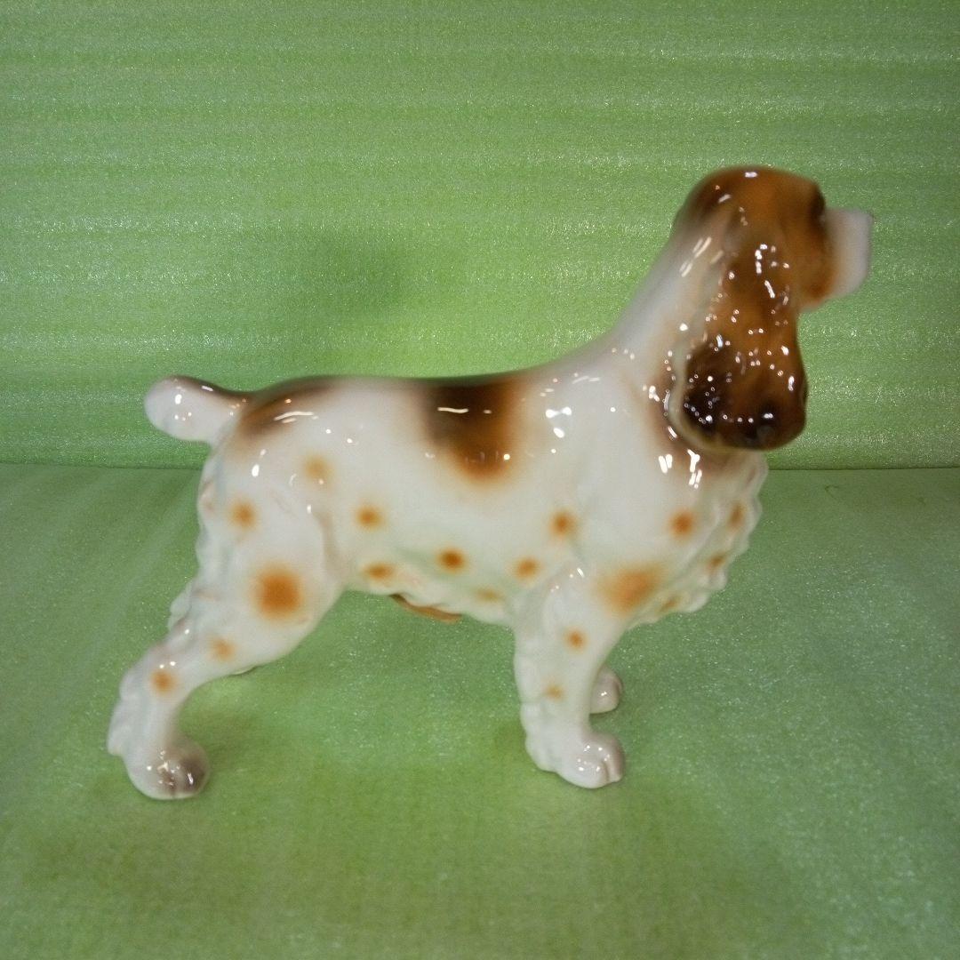 コッカー・スパニエル　犬の置物　インテリア　オブジェ　ディスプレイ　陶器製？