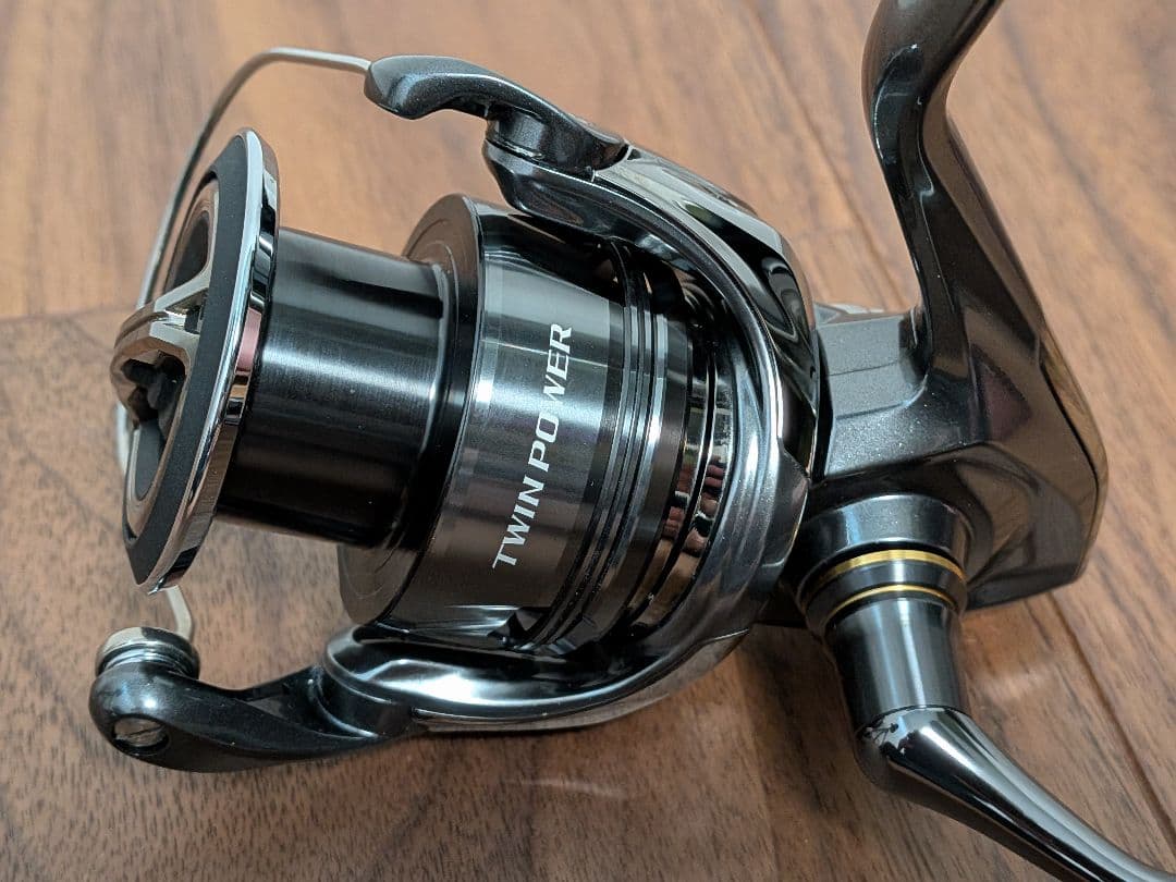 シマノ(SHIMANO) スピニングリール 24 ツインパワー C5000XG