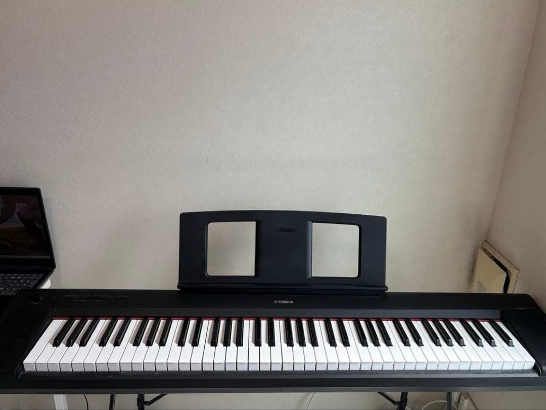 YAMAHA 電子ピアノ ブラック　中古品