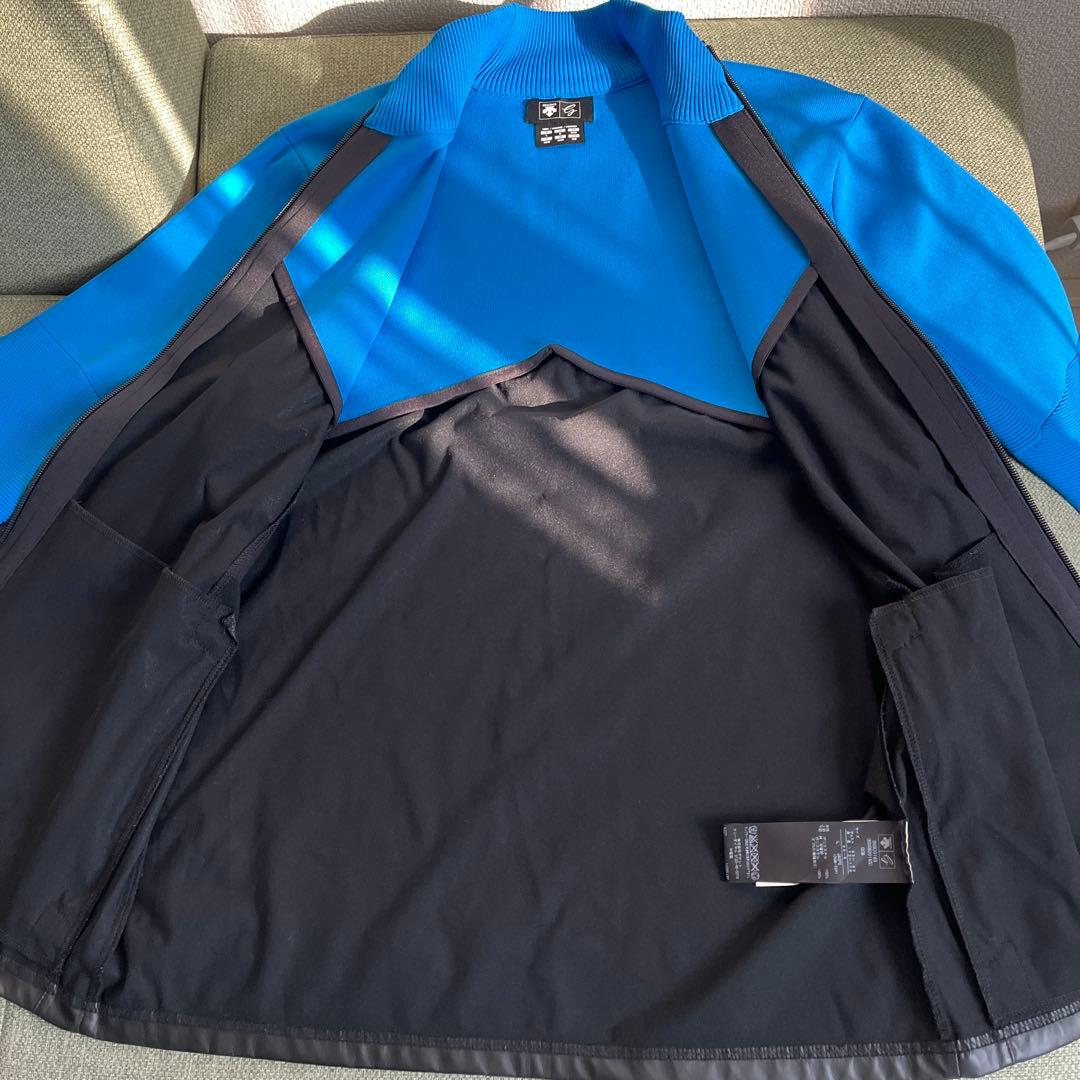 DESCENTE ゴルフウェア