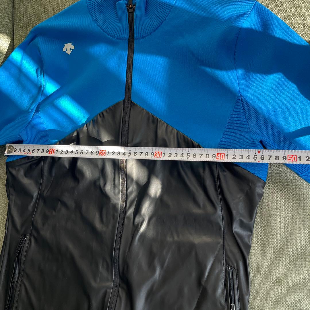 DESCENTE ゴルフウェア