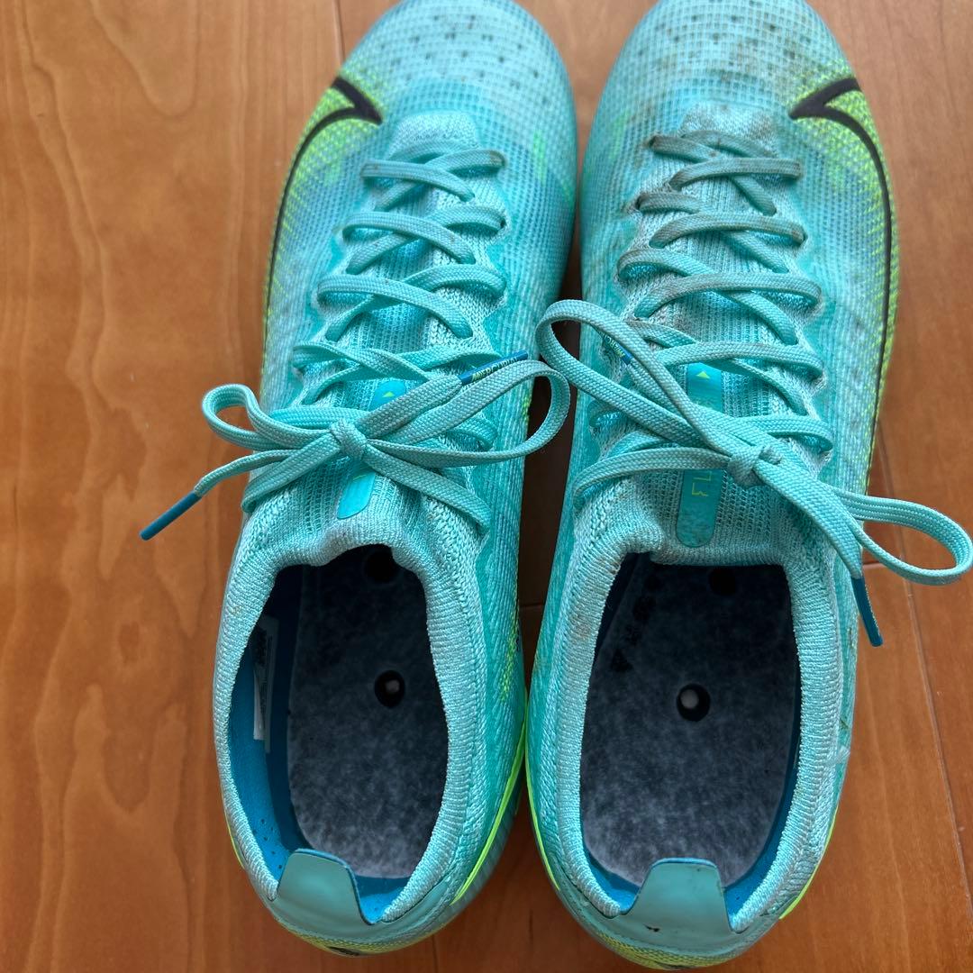 NIKEマーキュリアルHG 26.0cm