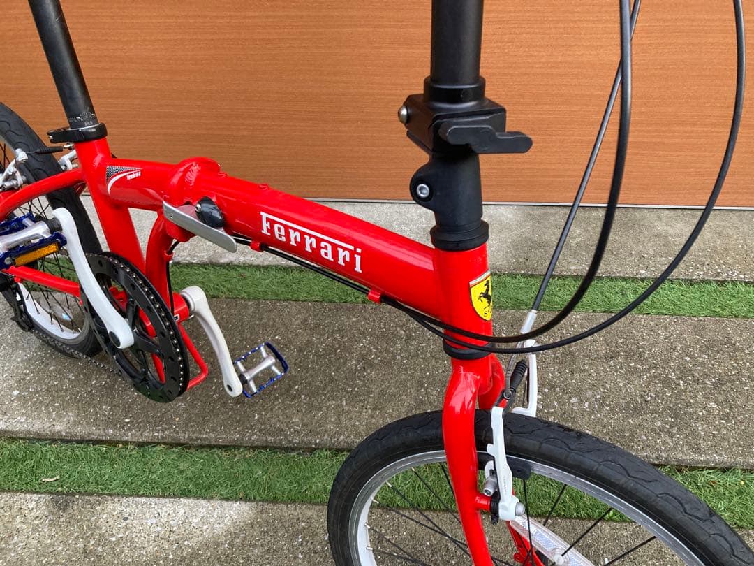 フェラーリ 折りたたみ ミニベロ自転車 20インチ