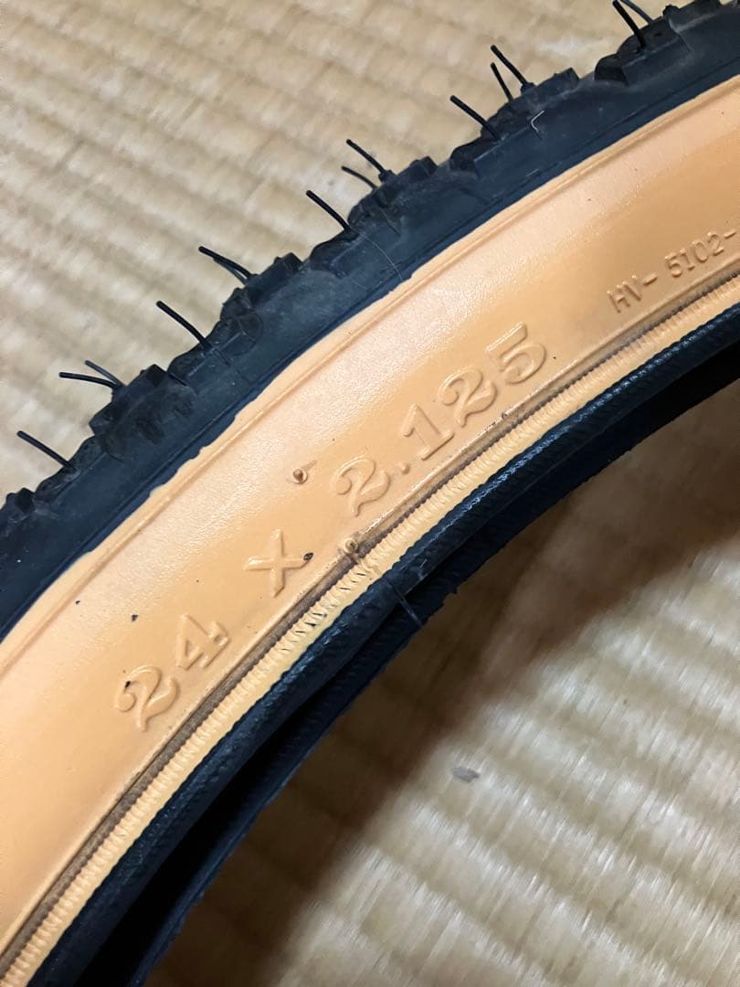 OLDBMX 24 x 2.125 タイヤ2本セット