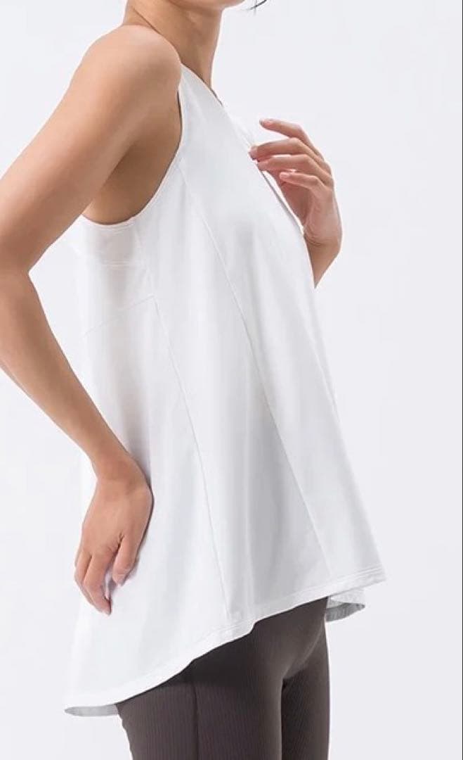 【SUKALA】バックツイストセパレートタンクトップ L オフホワイト 未使用品