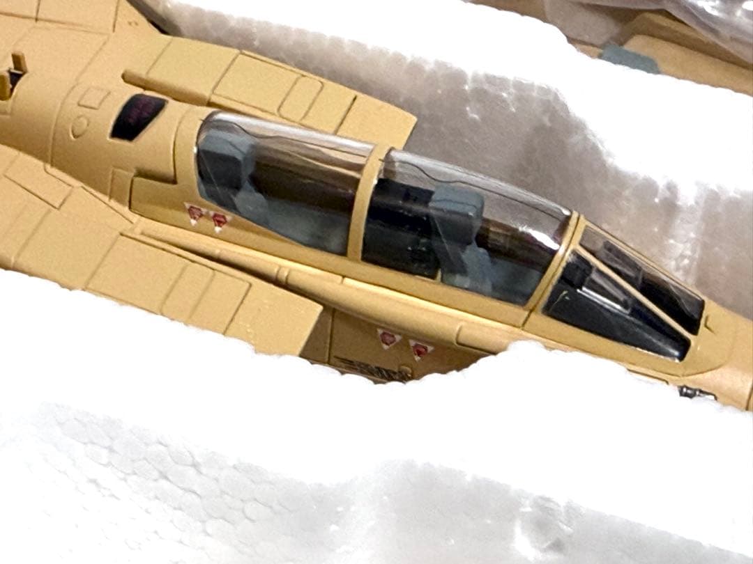 ホビーマスター 1/72 トーネードTornado GR.1 \"Debbie\"