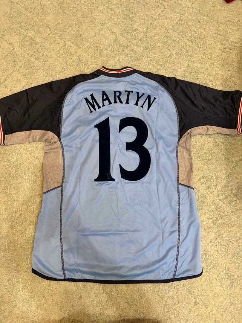 【正規品】Umbro サッカーシャツ 水色/黒 MARTYN 13
