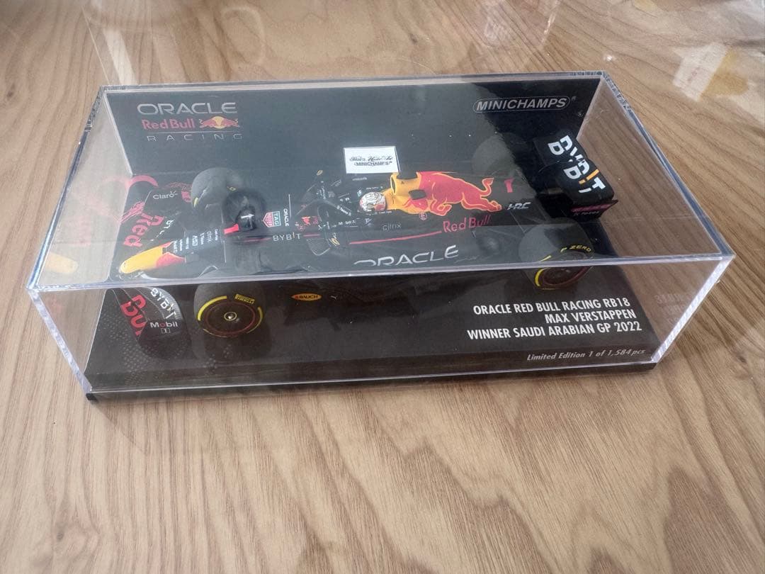 1/43 ミニチャンプス オラクル レッドブル フェルスタッペン サウジアラビア