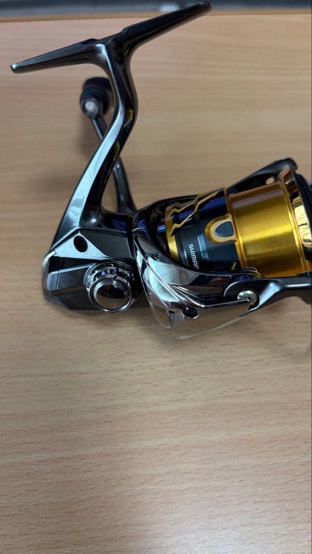 期間限定値下げ　シマノ　20 ツインパワー 2500s