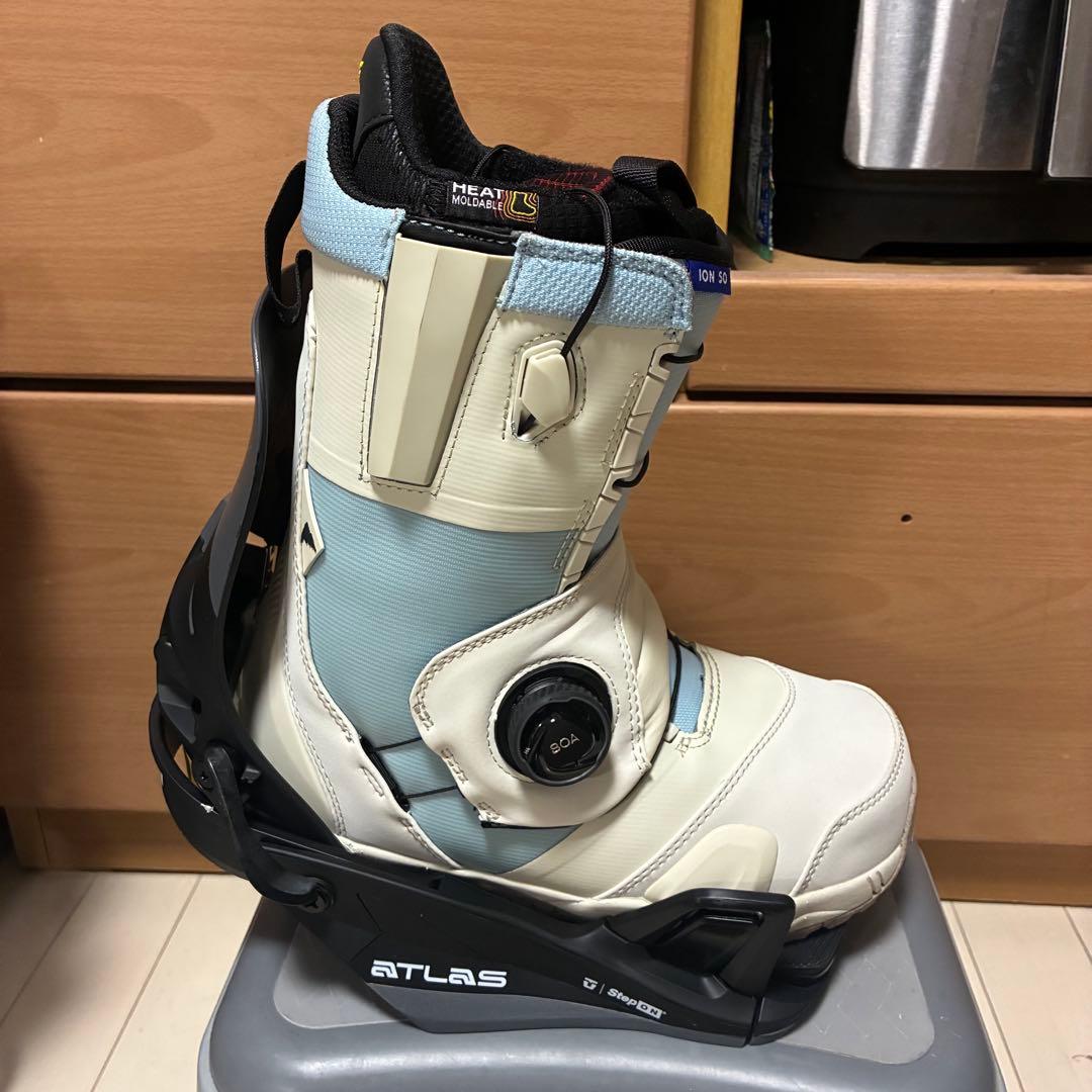 BURTON ion step on 25.5 UNION atlas Sサイズ