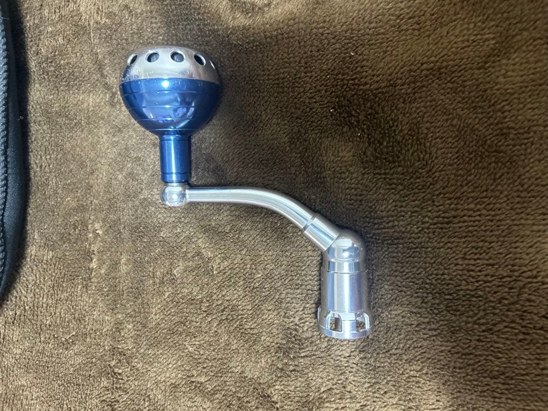 DAIWA SALTIGA 4500H スピニングリール