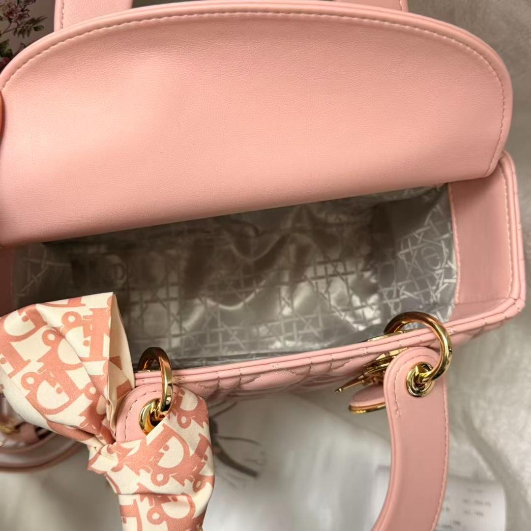 ハンドバッグ ピンク DIOR