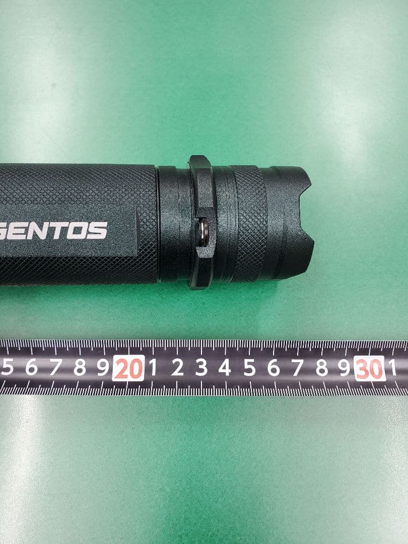 GENTOS 充電式高出力LEDライト 保護等級IP67