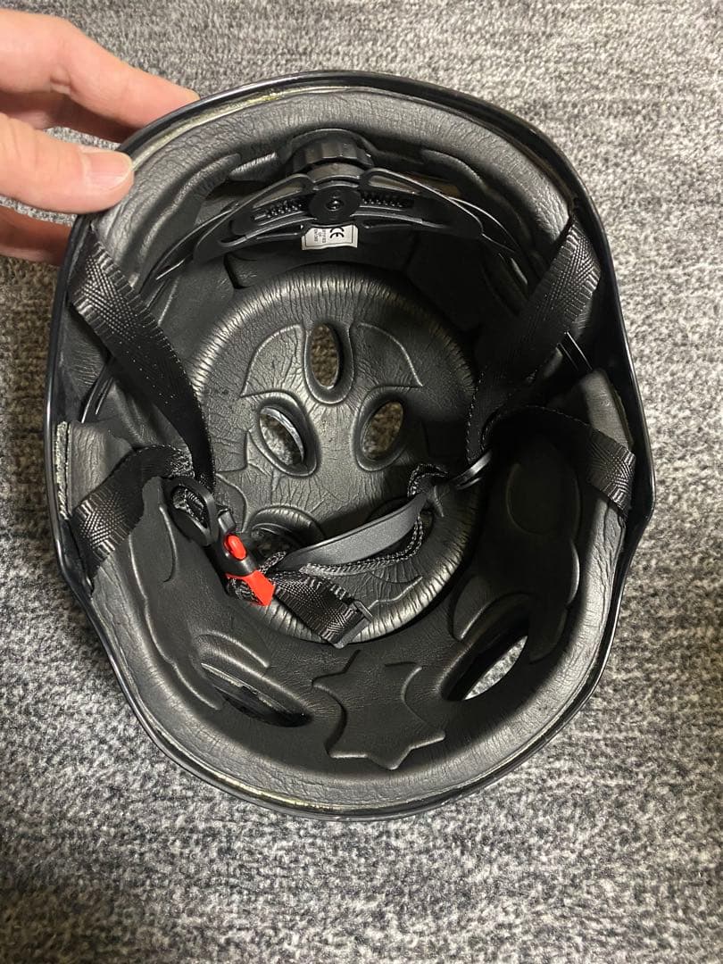 RBB ヘルメット