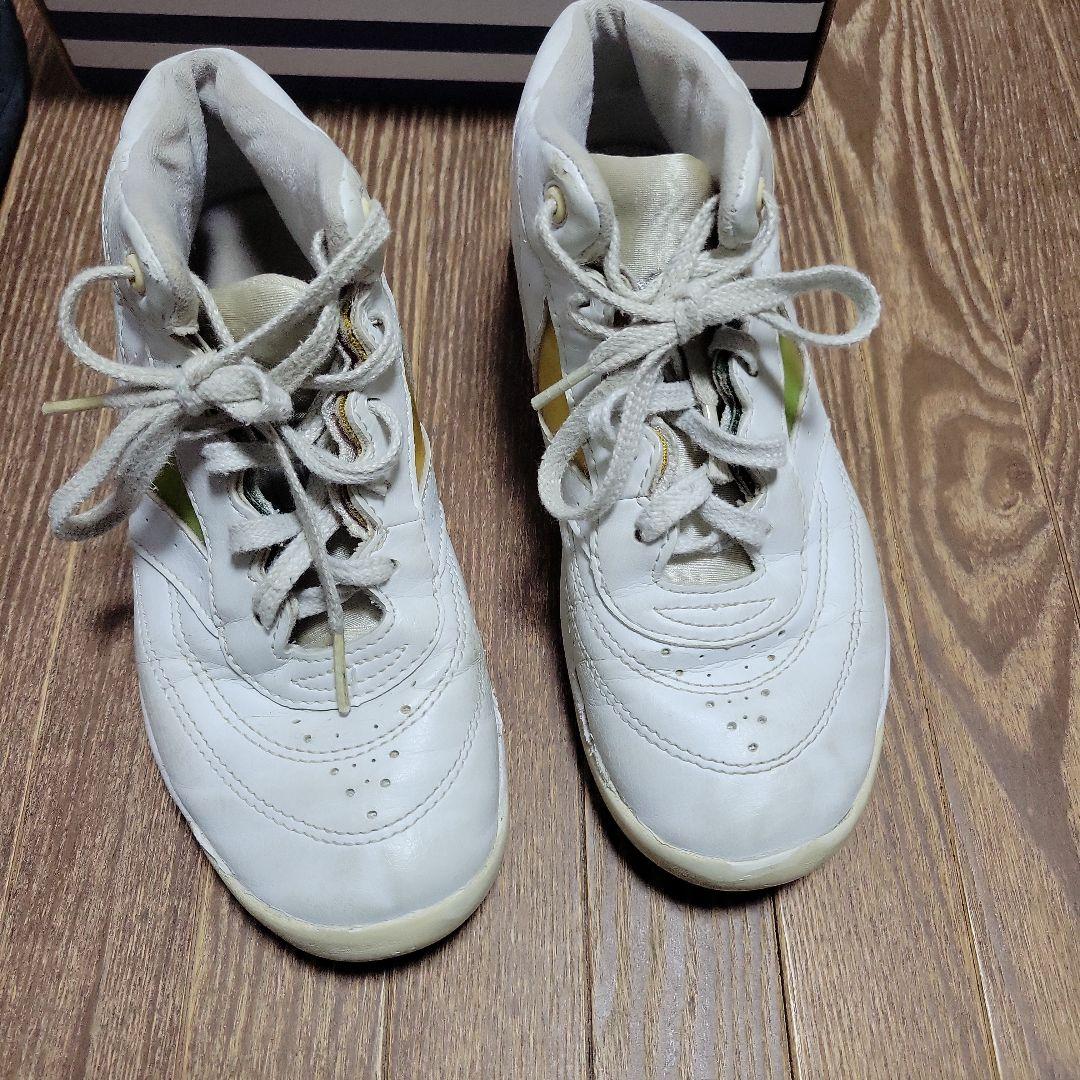 チアリーディングパンツ　シューズセット　ウィンドブレーカー　上履き
