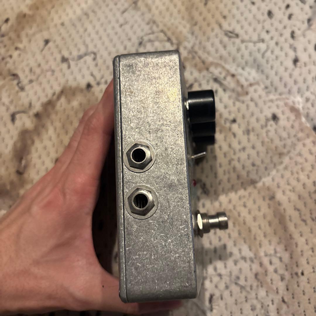 electro-harmonix Pulsar トレモロエフェクター