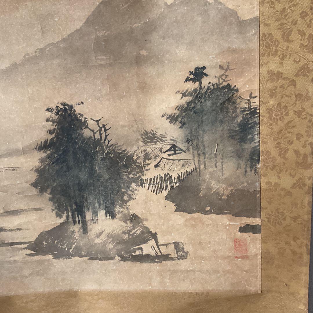 中国画 紙本水墨山水図 軸先陶器軸