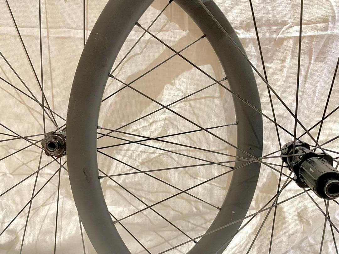 Bontrager Aeolus Pro 37 TLR ディスクロードホイール