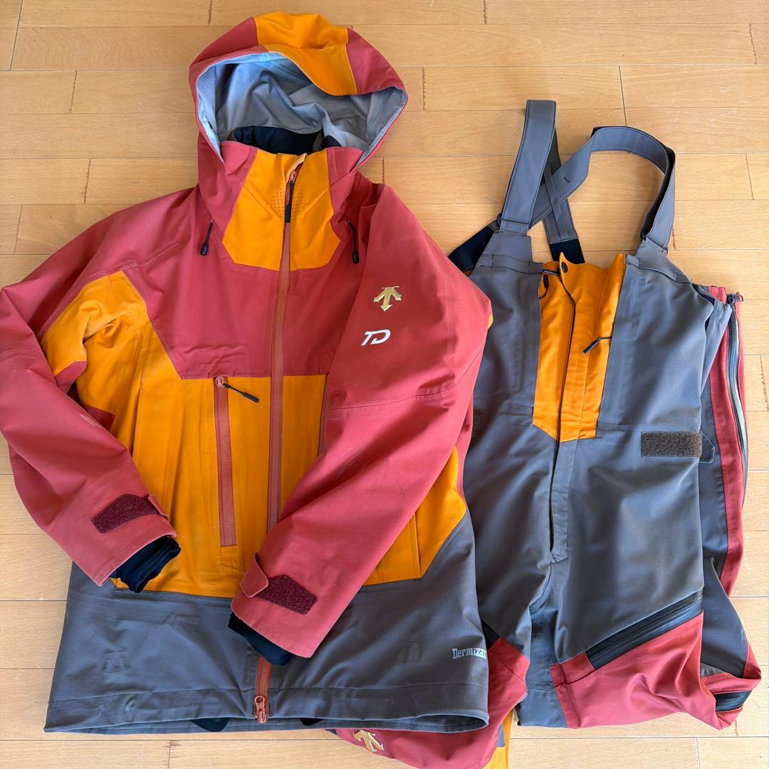 TEAM DESCENTE スキーウェア 2024非売品SSサイズ選手用