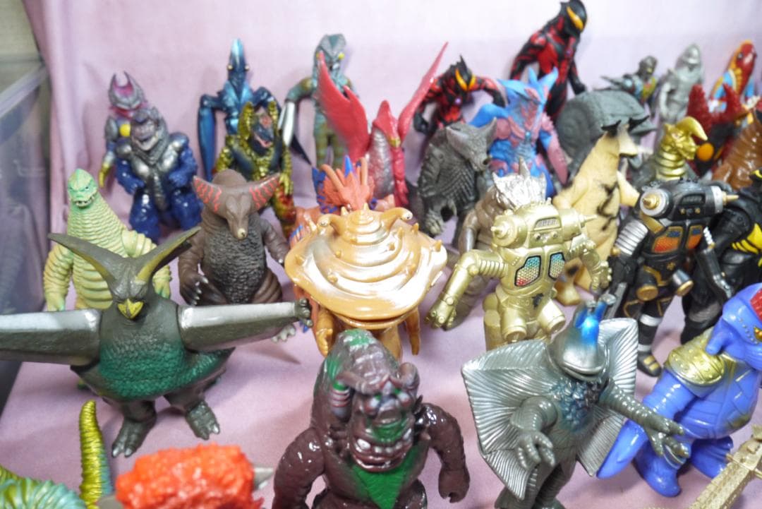 ウルトラ怪獣シリーズ　DXシリーズ　怪獣ソフビ　56体