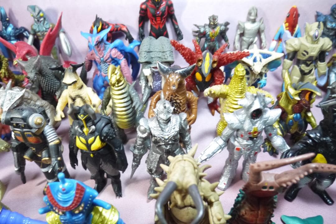 ウルトラ怪獣シリーズ　DXシリーズ　怪獣ソフビ　56体