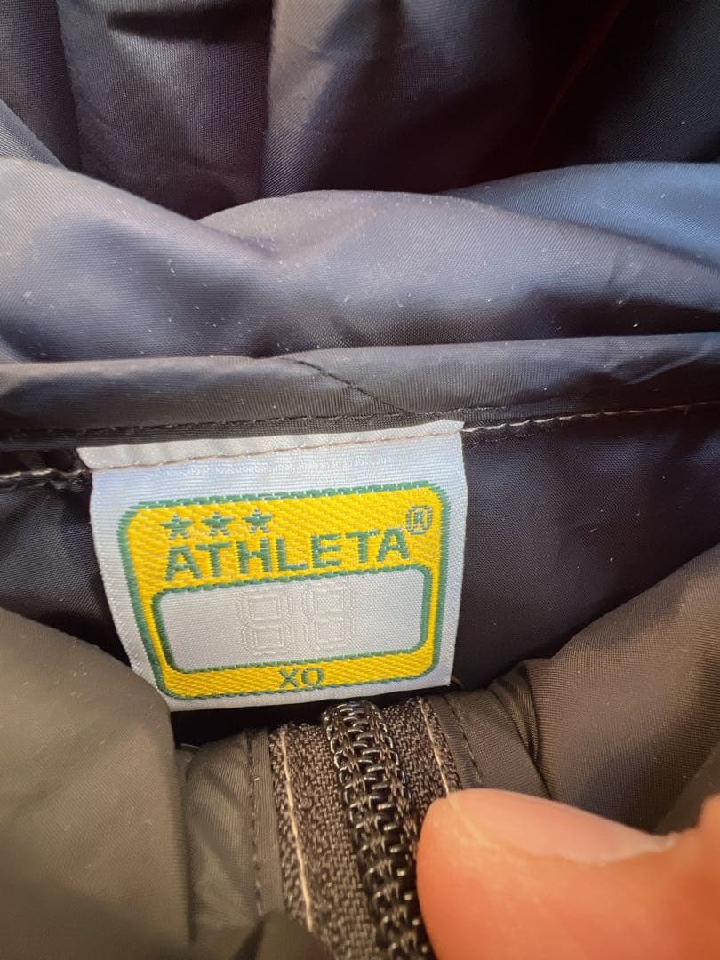 ATHLETA 中綿ウォームアップジャケット