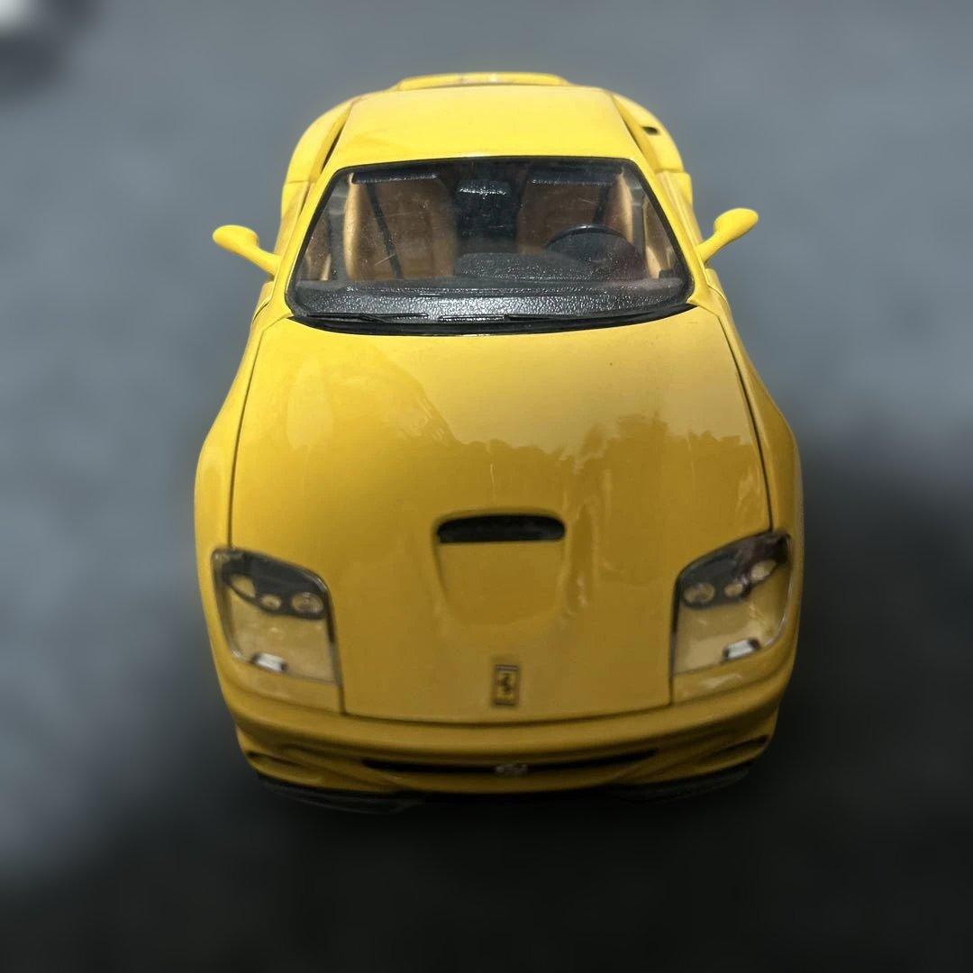 1/18 フェラーリ Ferrari 550 マラネロ 1996 ミニカー