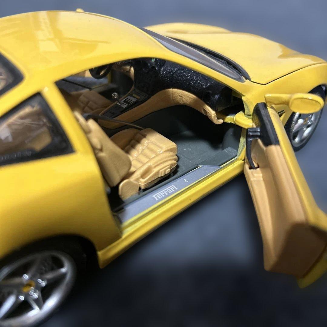 1/18 フェラーリ Ferrari 550 マラネロ 1996 ミニカー