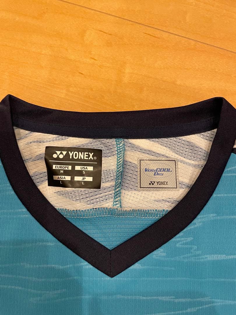 YONEX ゲームシャツ　Lサイズ