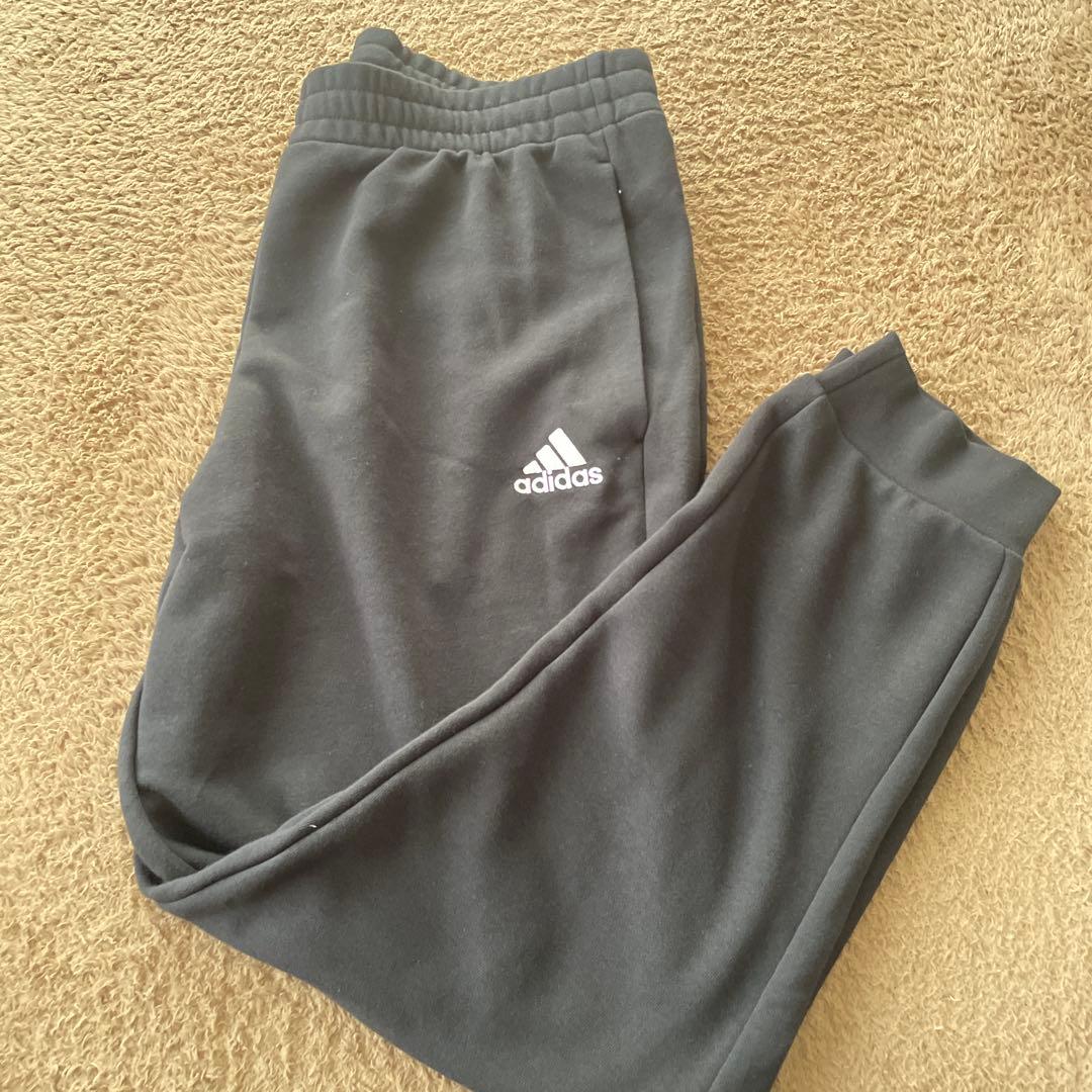 新品！値札付き！adidas ジャージ上下セット XL 黒