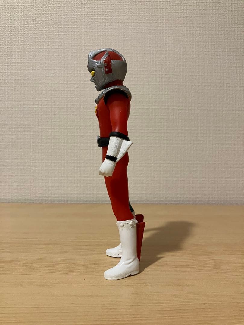 ウルトラマン 特撮 ソフビ リペイント カスタム 『アイゼンボー』