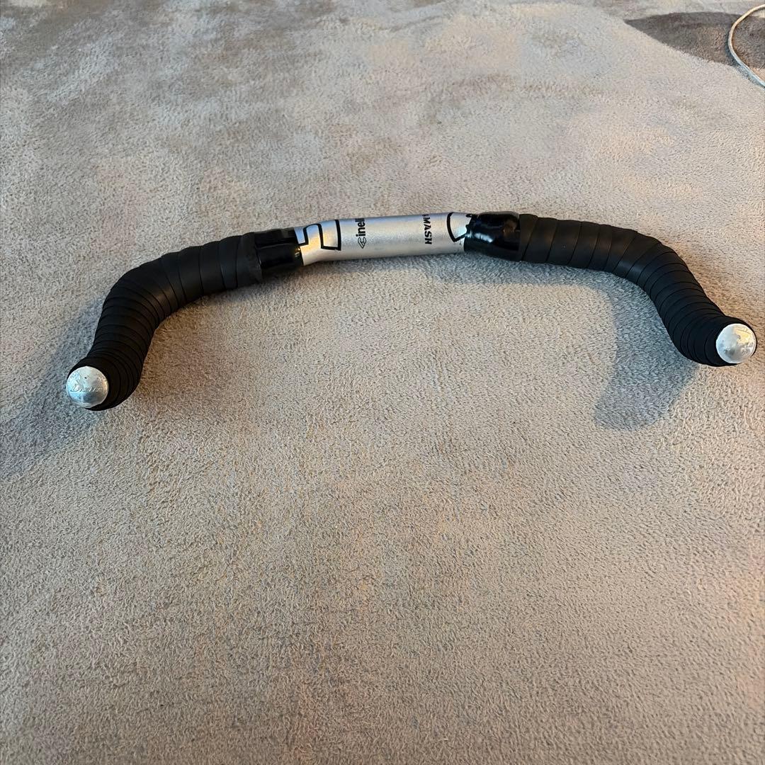 Cinelli mash チネリマッシュ　ブルホーン