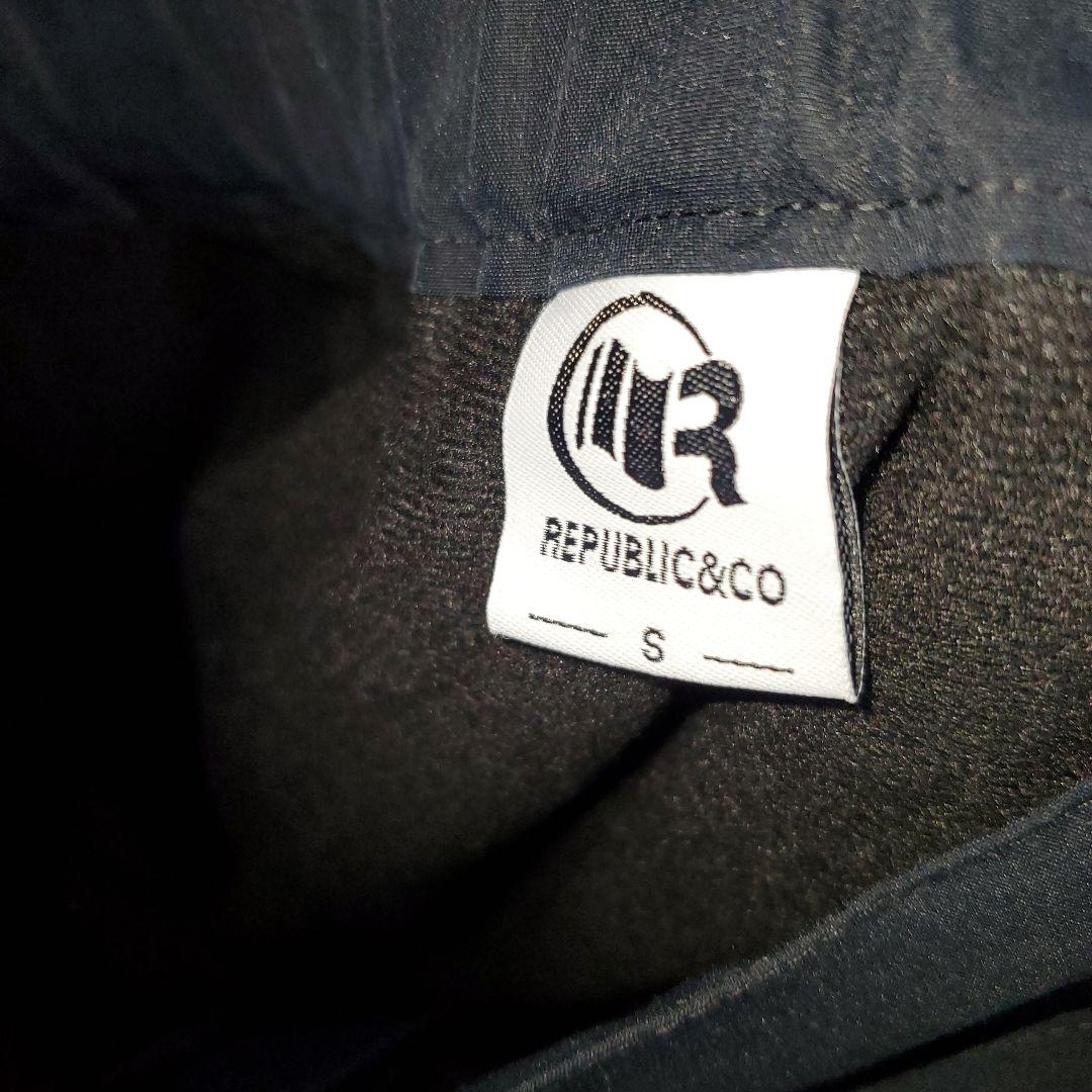 REPUBLIC & CO. ベージュジャケット Mサイズ　パンツSサイズ