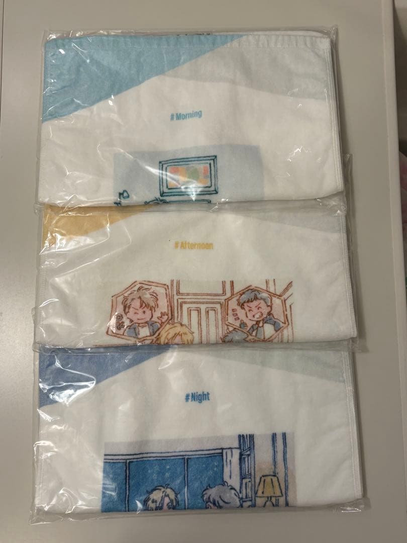 BANANA FISH フェイスタオル 新品 朝 昼 夜