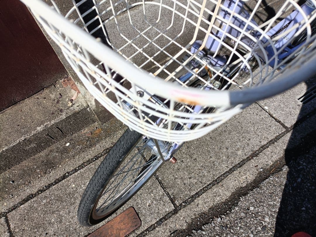 子供用自転車 紫色 バスケット付き