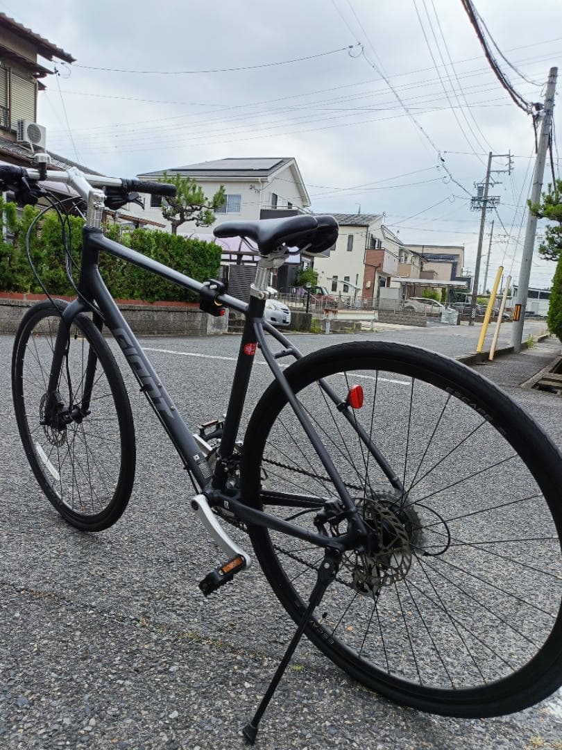GIANT ESCAPE R DISC LTD M　2023年モデル
