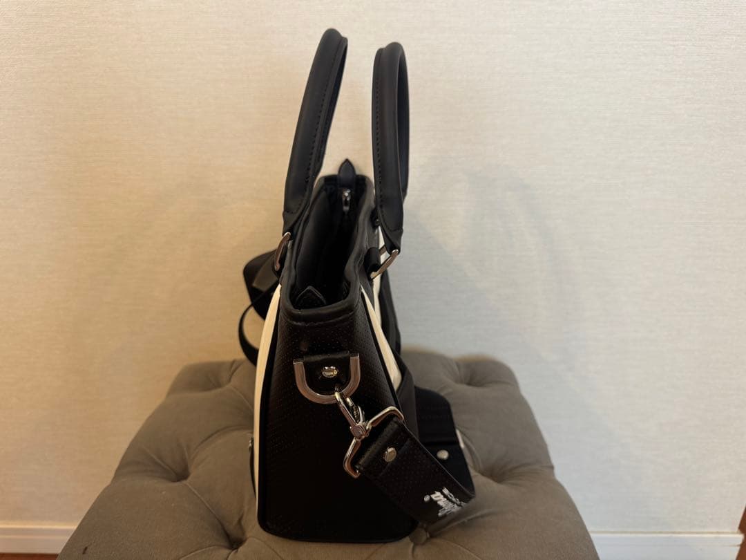 ゴルフバッグ・キャディバッグ MARK&LONA lndy cart bag