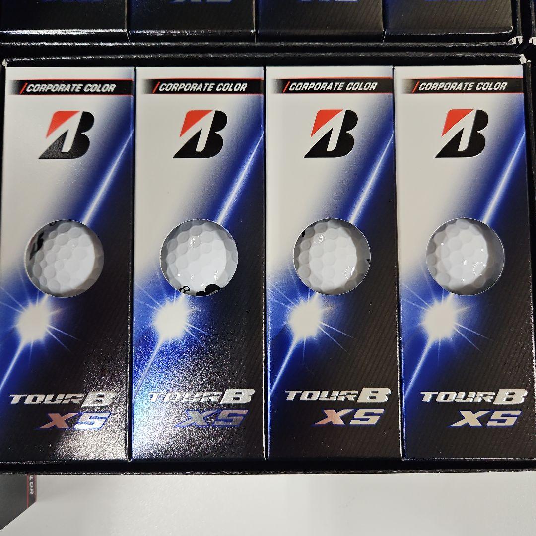 ニューモデル　ブリヂストン TOUR B XS ゴルフボール　６ダース