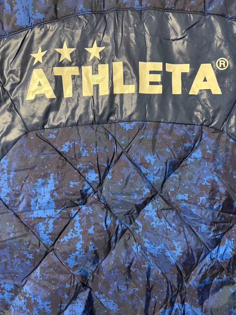 ATHLETAベンチコート